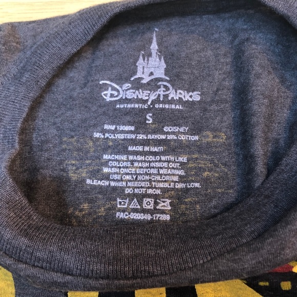 Disney Authentic Shirt Size Small - Picture 3 of 3